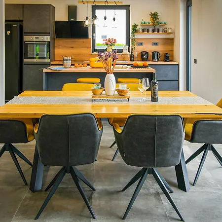 Noel By Interhome