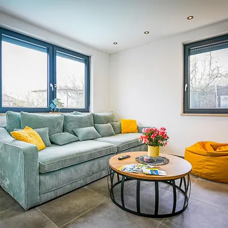 Noel By Interhome *