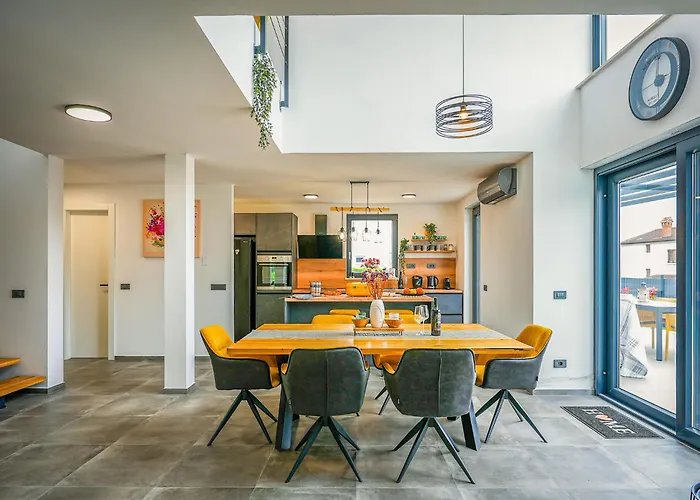 Noel By Interhome Villa *